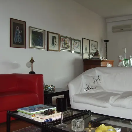 A Casa Di Max Bed & Breakfast *